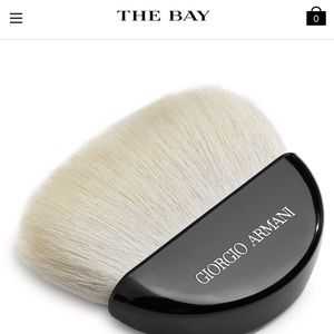 GIORGIO ARMANI BEAUTY CONTOURING POWDER BRUSH